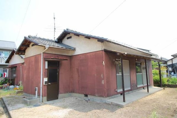 西大寺中野平屋の物件外観写真